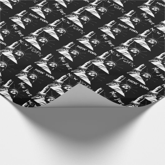 New York Wrapping Paper Statue of Liberty Paper Cadeaupapier (Hoek)