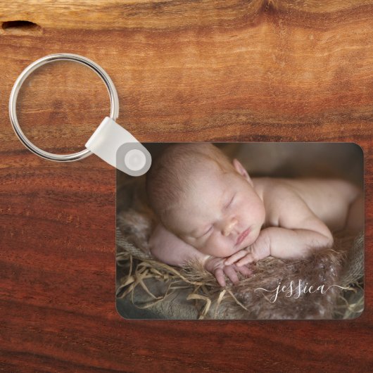 Newborn Baby and Parents Photo  Sleutelhanger (Achterkant)
