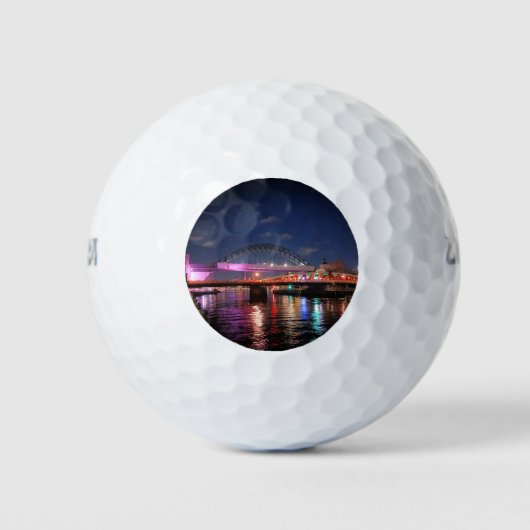 Newcastle bridges golfballen (Voorkant)