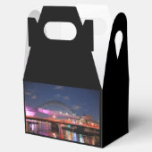 Newcastle bruggen bedankdoosjes (Geopend)