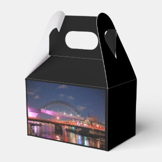 Newcastle bruggen bedankdoosjes