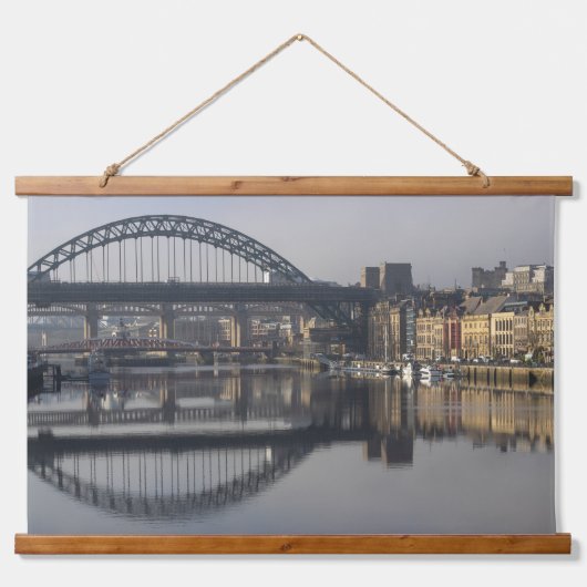 Newcastle Quayside & de Tyne Bridge Hangend Wandkleed (Voorkant)