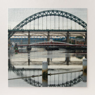 Newcastle Upon Tyne. Jigzaag Puzzle Legpuzzel