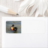 newfie in water.png etiket (Insitu)