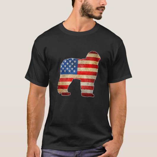  Newfoundland Dog American Flag op 4 juli T-shirt (Voorkant)