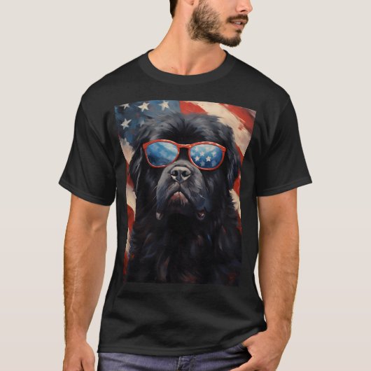 Newfoundland hond 4th van juli Amerikaanse vlag T-shirt (Voorkant)