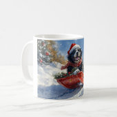 Newfoundland Hond in Sledge Laat het Sneeuw Kerstm Koffiemok (Voorkant links)