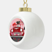 Newfoundland in auto met harten keramische bal ornament (Rechts)