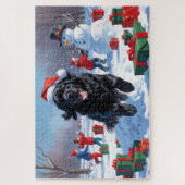 Newfoundland loopt in de sneeuw met kerst Pet Legpuzzel (Verticaal)