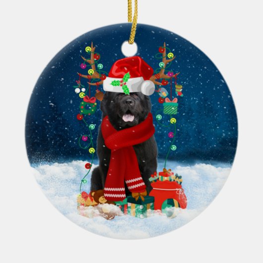 Newfoundlandhond met kerstcadeaus keramisch ornament (Voorkant)