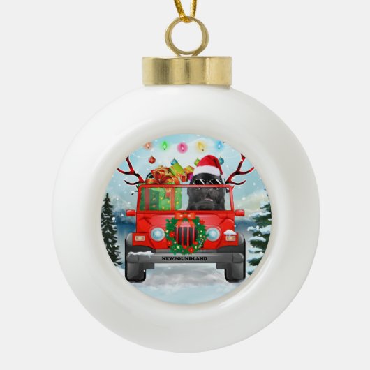 Newfoundlandhond met kerstcadeaus keramische bal ornament (Voorkant)