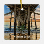 Newport Beach Balboa Pier Keramisch Ornament<br><div class="desc">Mooie Newport Beach in Zuid-Californië met de Balboa Pier. Dit tweezijdige ornament is levendig met verschillende uitzichten en maakt een geweldig vakantiegeheugen.</div>