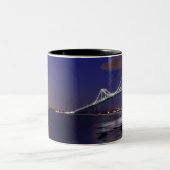 Newport Bridge Full Moon Two-Tone Coffee Mug Tweekleurige Koffiemok (Center)