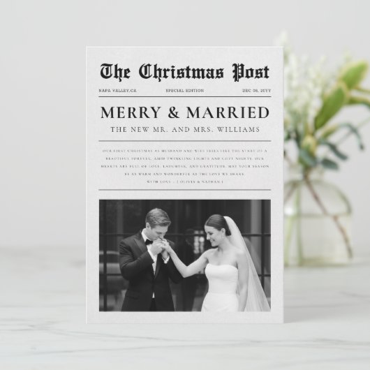 Newspaper Christmas Black and White Newlywed Photo Feestdagenkaart (Staand voorkant)
