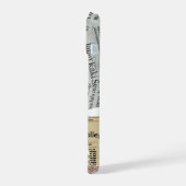 Newspaper collage telefoonhoesje iPhone 15 case (Linkerkant)