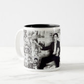 Newspaper salesman, c.1960 tweekleurige koffiemok (Voorkant links)