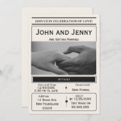 Newspaper-Style Wedding Invitation | Customisable  Kaart (Voorkant / Achterkant)
