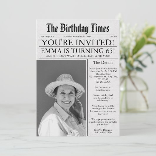 Newspaper Unique Fun 65th Birthday Photo Party Kaart (Staand voorkant)