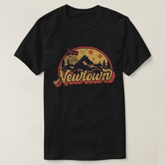 Newtown, Connecticut T-shirt (Design voorkant)