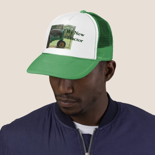 NewTractor Pet-pas aan Trucker Pet (In situ)