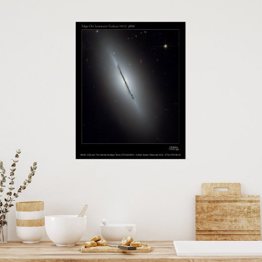 NGC5866-Edge-onLenticularGalaxy-20 Poster (Keuken)