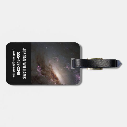 NGC 4258 Ondergaat intense stervorming. Bagagelabel (Achterkant horizontaal)