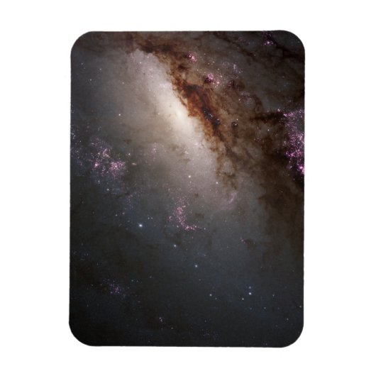 NGC 4258 Ondergaat intense stervorming. Magneet (Verticaal)