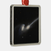 NGC 4676, ook bekend als de Mice Galaxies Metalen Ornament (Rechts)