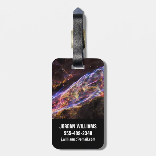 NGC 6960, de bezemnevel van de heks. Bagagelabel (Achterkant verticaal)