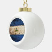 Nicaragua Vlag op de Oude Hout Grain Keramische Bal Ornament (Rechts)