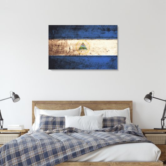 Nicaragua Vlag op oude houtnerf Canvas Afdruk (Insitu (Slaapkamer))