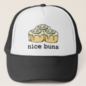 Nice Buns Cinnamon Roll Funny Cartoon Design Trucker Pet (Voorkant)