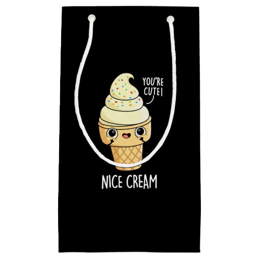 Nice Cream Funny Ice Cream Pun Dark BG Klein Cadeauzakje (Voorkant)
