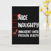 Nice Naughty Innocent Until Proven Guilty Christma Kaart (Gele Bloem)