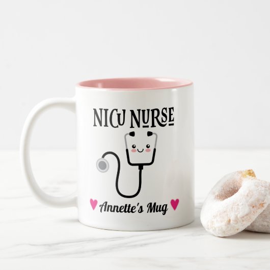 NICU Nurse Appreciation Gift Personalized Tweekleurige Koffiemok (Met donut)