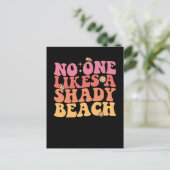 Niemand houdt van een schaduwrijke strand groovy uitnodiging briefkaart (Staand voorkant)