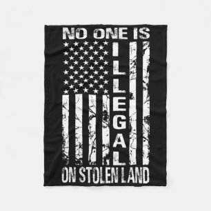 Niemand Is Illegaal Op Gestolen Land Amerika Immig Fleece Deken
