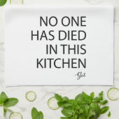 Niemand is in deze keuken overleden, maar grappig theedoek (Gevouwen)