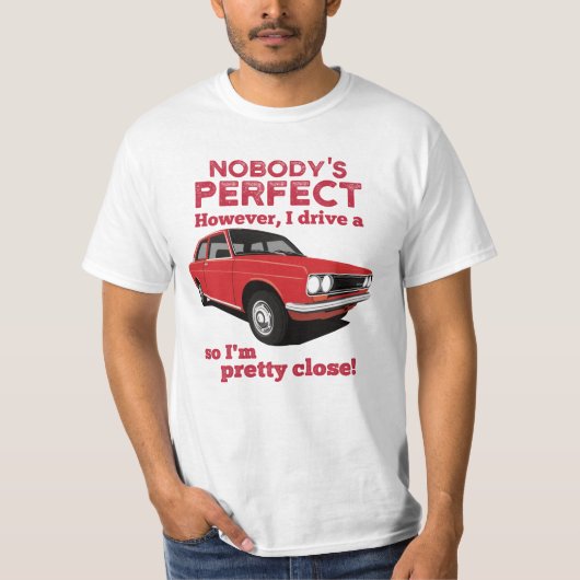 Niemand is perfect - Datsun T-shirt (Voorkant)