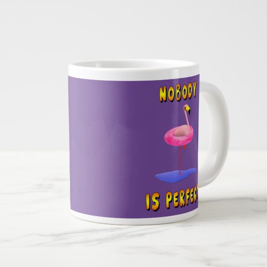 Niemand is perfect - flamingo met zwemring grote koffiekop (Voorkant rechts)