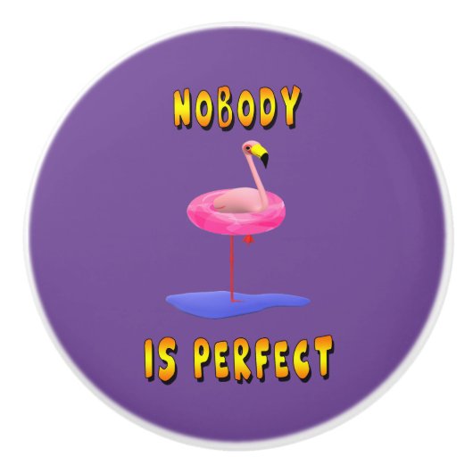 Niemand is perfect - flamingo met zwemring keramische knop (Voorkant)