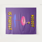 Niemand is perfect - flamingo met zwemring wandkleed (Voorkant (horizontaal))