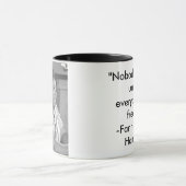 "Niemand is vrij tot iedereen vrij is." Mok (Midden)