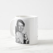 Niemand kan je een lagere mok geven (Voorkant links)