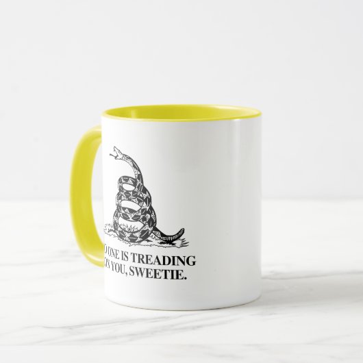 Niemand komt op je af, lieverd mok (Voorkant links)