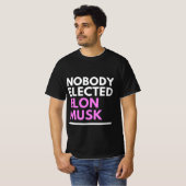 Niemand koos voor Elon Musk PNK Mannen T-shirt (Voorkant volledig)