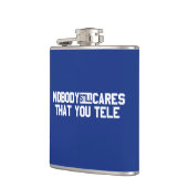 Niemand maakt het nog steeds uit dat je tele heupfles (Links)