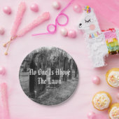 Niemand staat boven de wet papieren bordje (Feest)