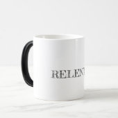 Niet aflatend. Periode. Moderne typografie inspire Magische Mok (Voorkant links)