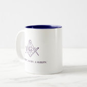"Niet alleen een man. Een Mason." Masonic Two-tone Tweekleurige Koffiemok (Voorkant links)